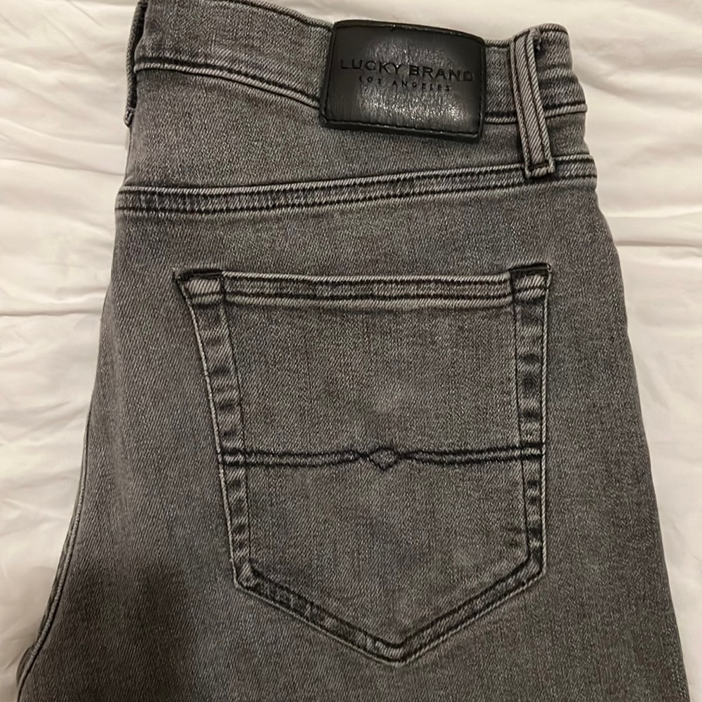 Lucky Brand Slim 32/32